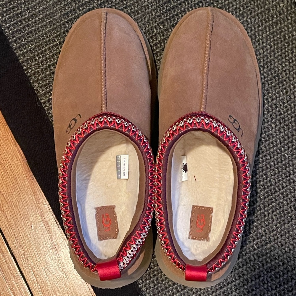 COPY - Ugg Tasman Platform
